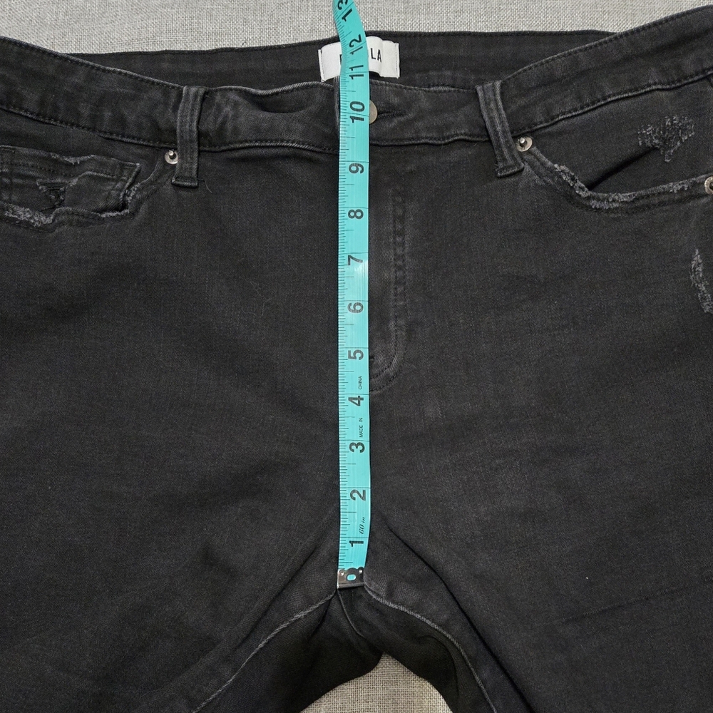 PISTOLA Black Distressed Skinny Jeans Frayed Hem Size 32 - Picture 11 of 14